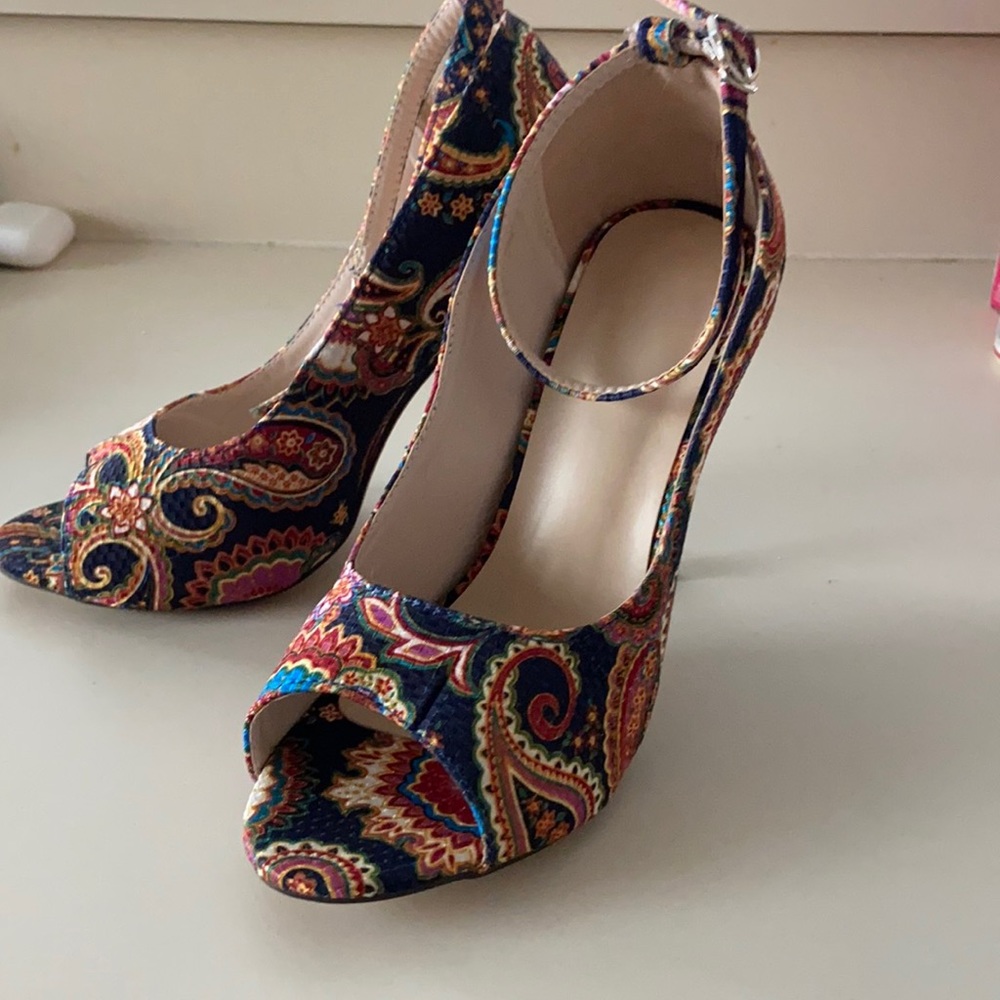 Ethnic Print PeepToe Ankle Strap Heeled Sandals